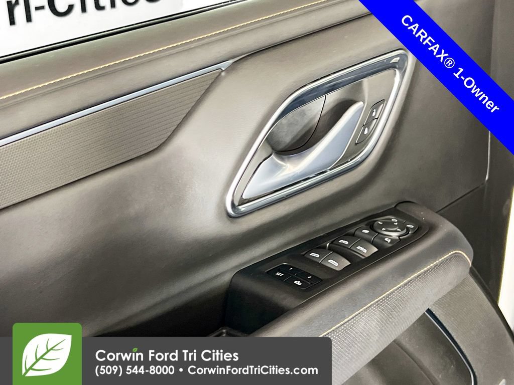 Used 2022 GMC Yukon AT4 AWD/4WD image 12