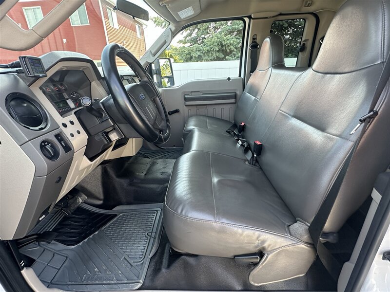 Used 2009 Ford F250 XL AWD/4WD image 6