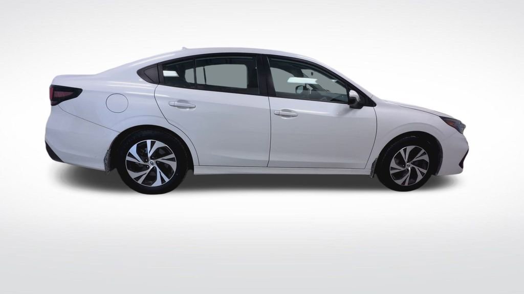 Used 2025 Subaru Legacy Premium image 9