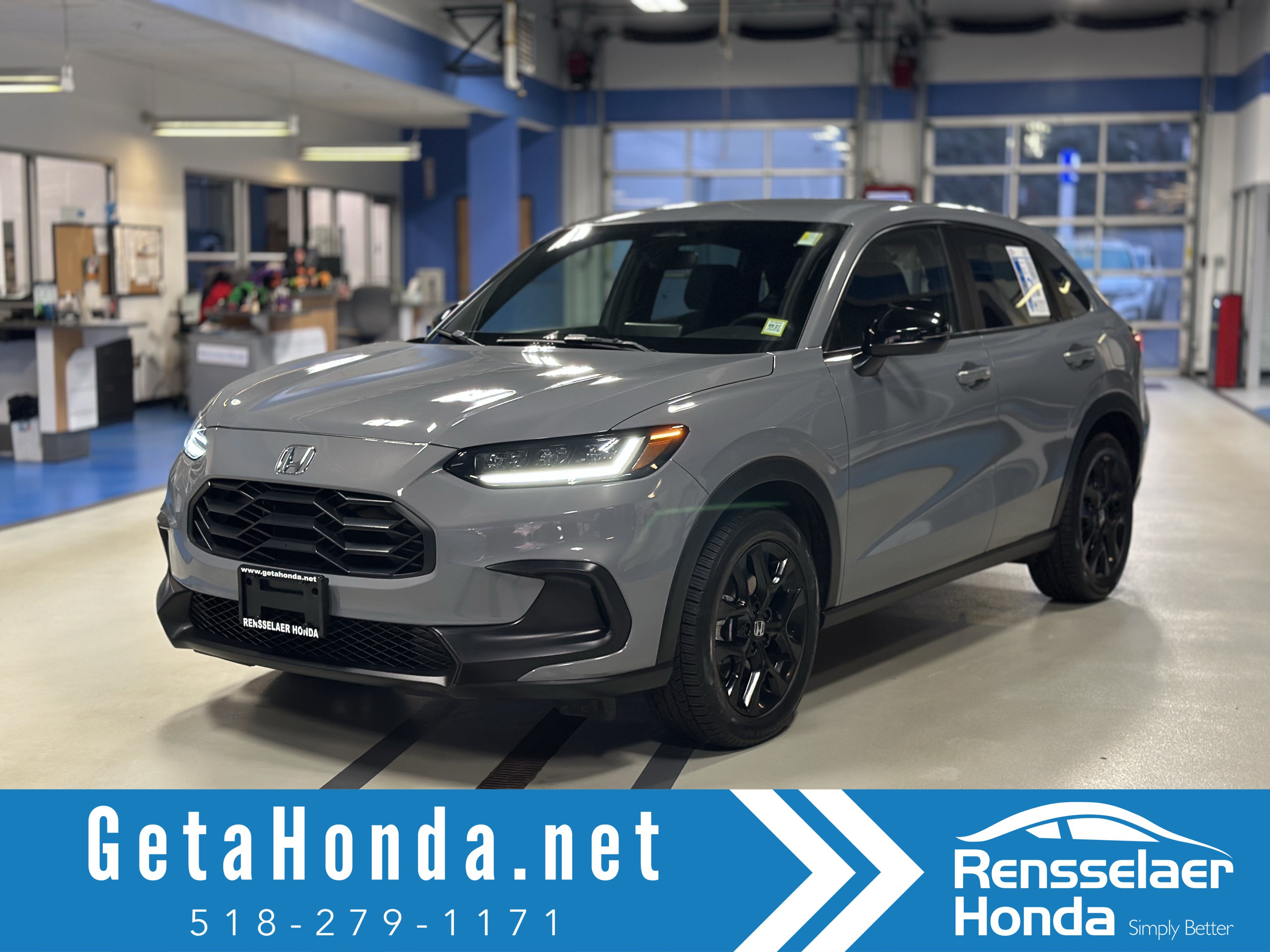 Used 2024 Honda HR-V Sport image 1