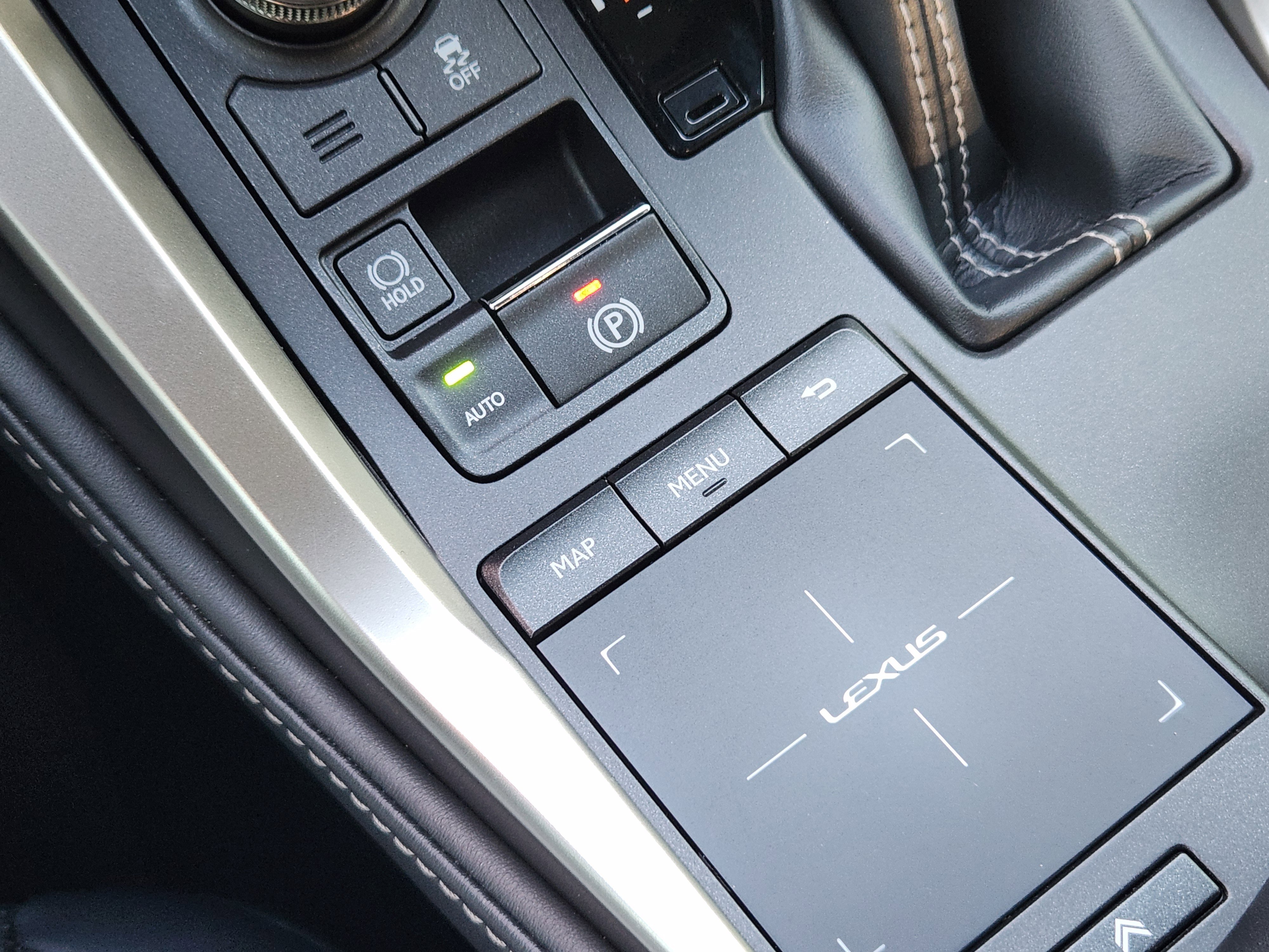 Certified 2020 Lexus NX 300 F Sport image 26