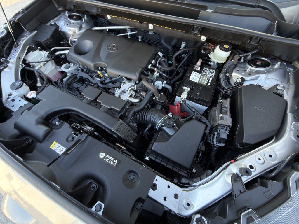 Used 2019 Toyota RAV4 XLE w/ Convenience Package FWD image 32