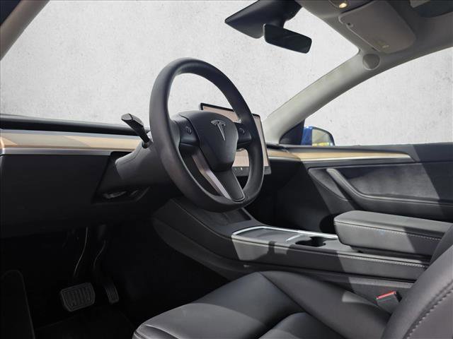 Used 2023 Tesla Model Y Long Range image 12