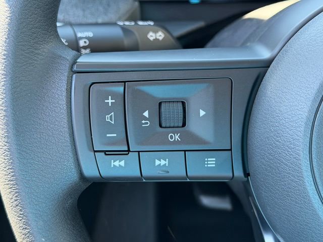 New 2026 Nissan Kicks SV w/ Charging Package FWD image 12