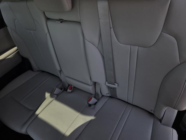 Used 2026 Kia Sorento S w/ S Panoramic Sunroof Package AWD/4WD image 14