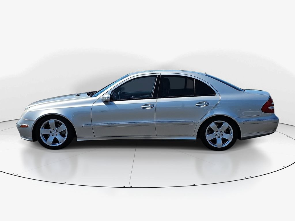 Used 2005 Mercedes-Benz E 320 Sedan image 10