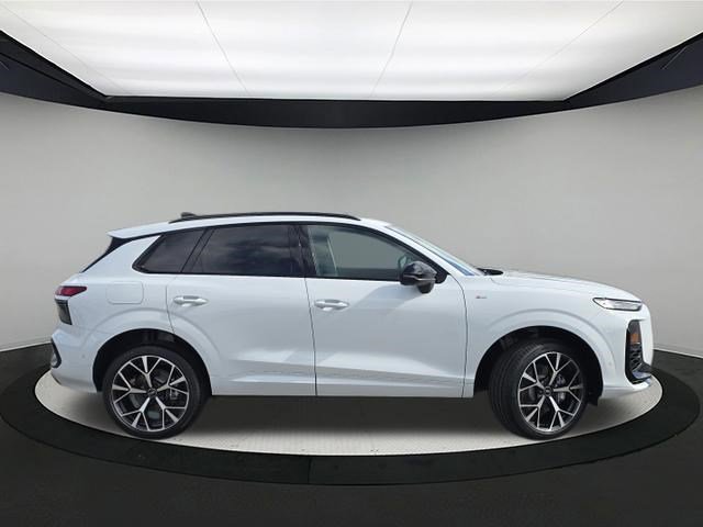 New 2026 Audi Q3 quattro 2.0T image 8
