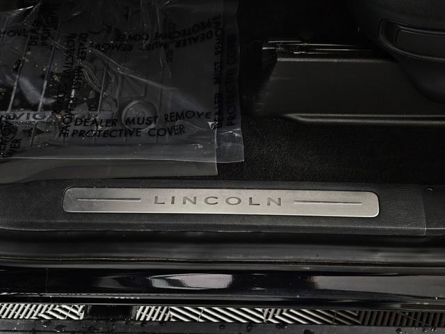 Used 2024 Lincoln Navigator Reserve w/ Equipment Group 201A image 27