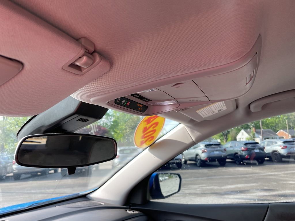 Used 2024 Chevrolet Equinox LT image 22