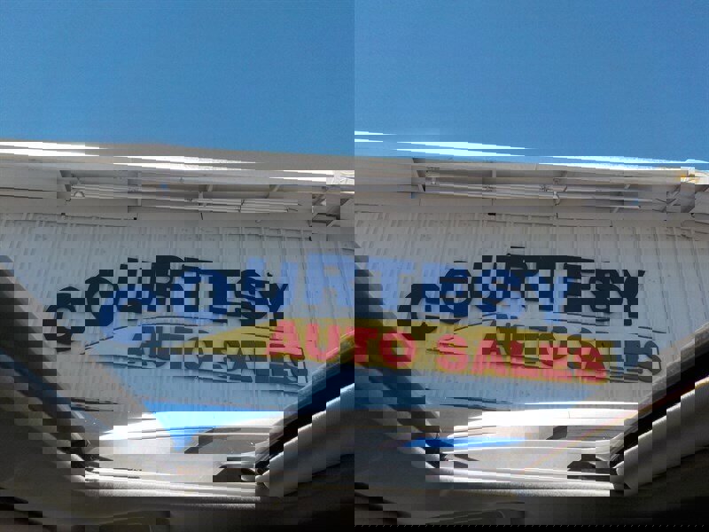 Used 2017 Toyota RAV4 Limited image 12