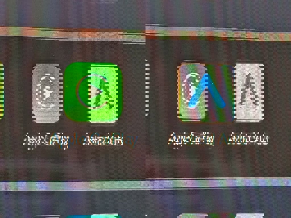 New 2024 Volvo XC60 T8 Plus w/ Protection Package Premier image 27