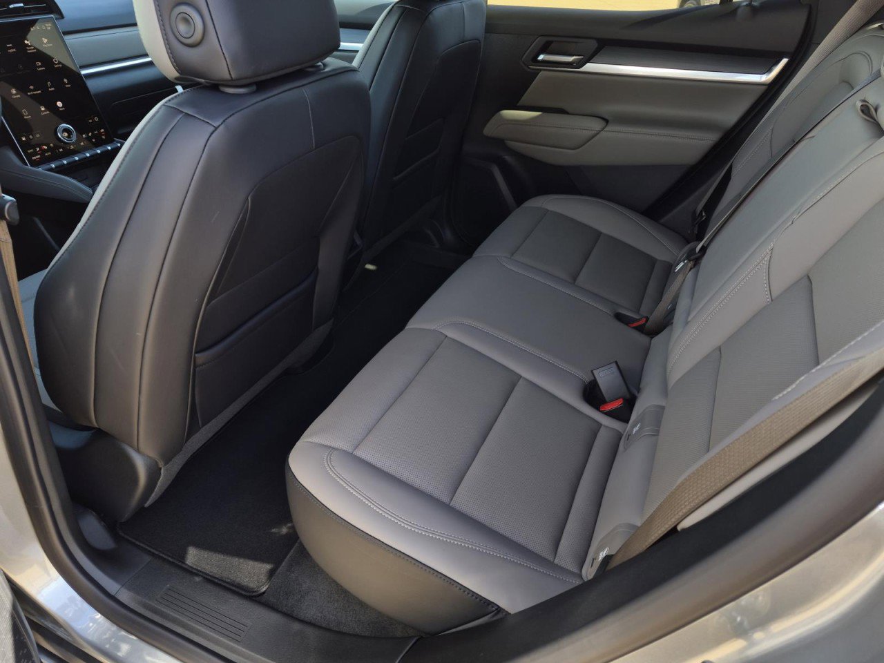 New 2026 GMC Terrain Elevation w/ Elevation Premium Package image 12