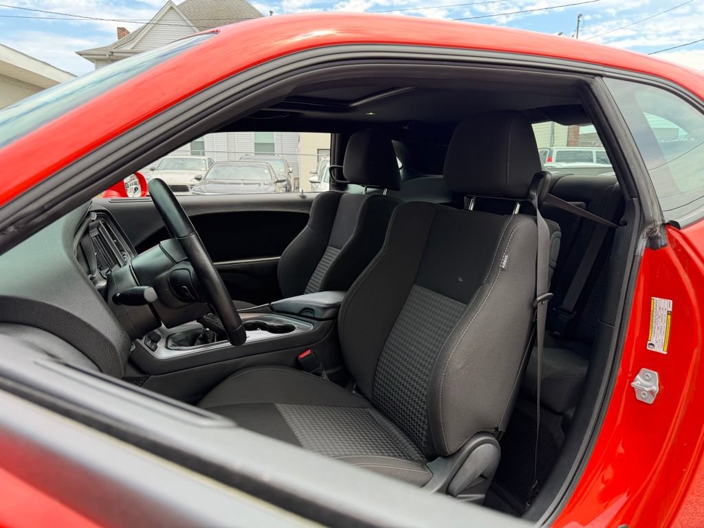 Used 2023 Dodge Challenger R/T w/ Blacktop Package RWD image 13