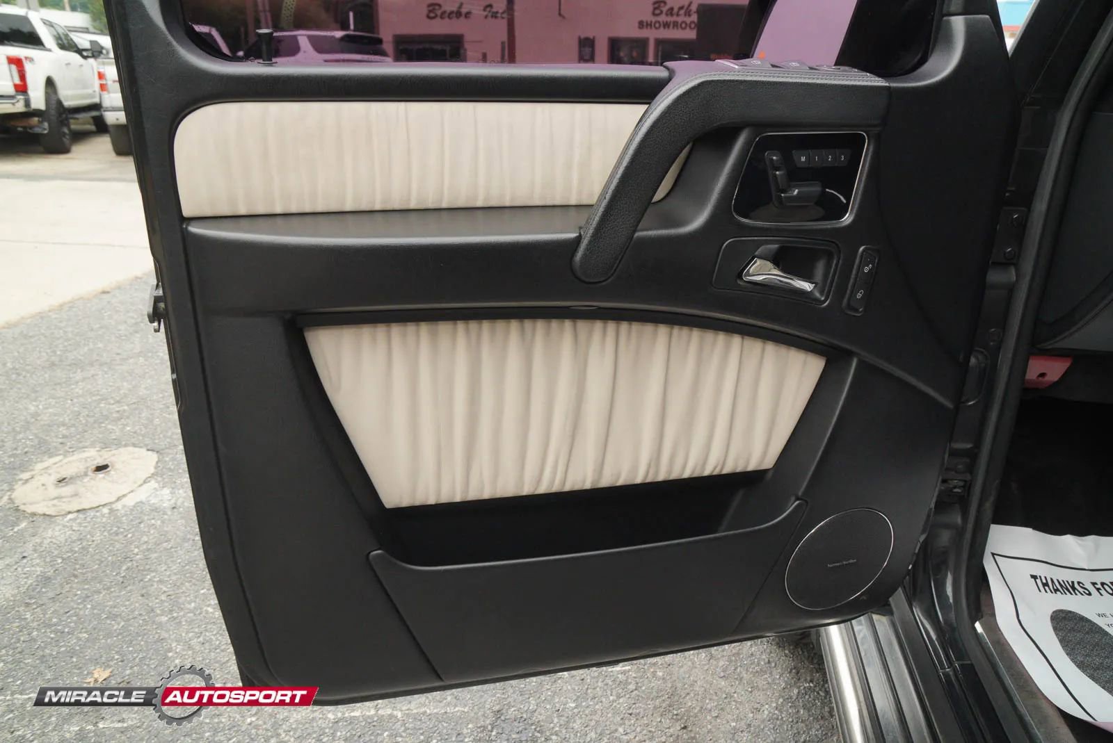 Used 2014 Mercedes-Benz G 550 image 11