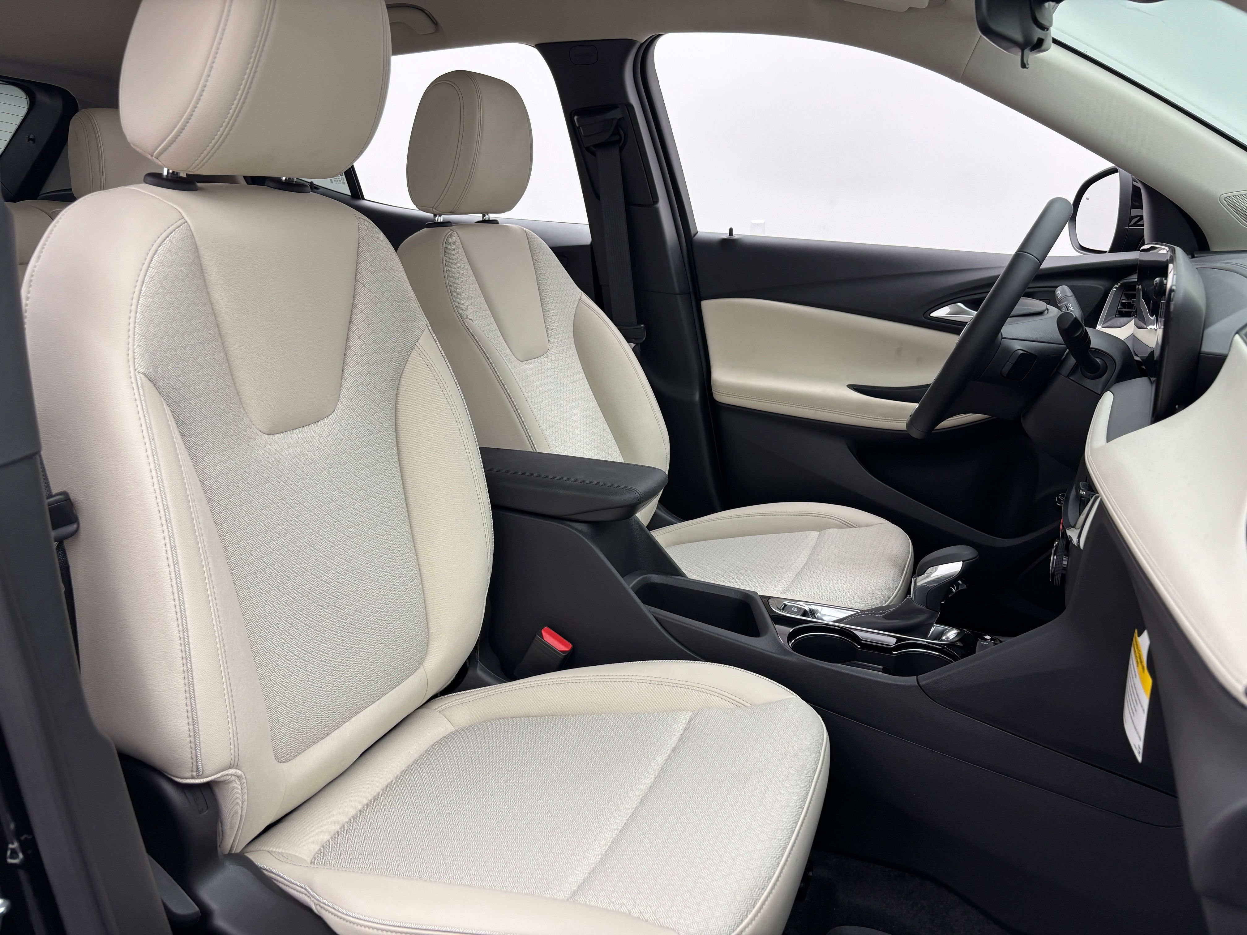 New 2026 Buick Encore GX Preferred w/ Advanced Technology Package FWD image 31