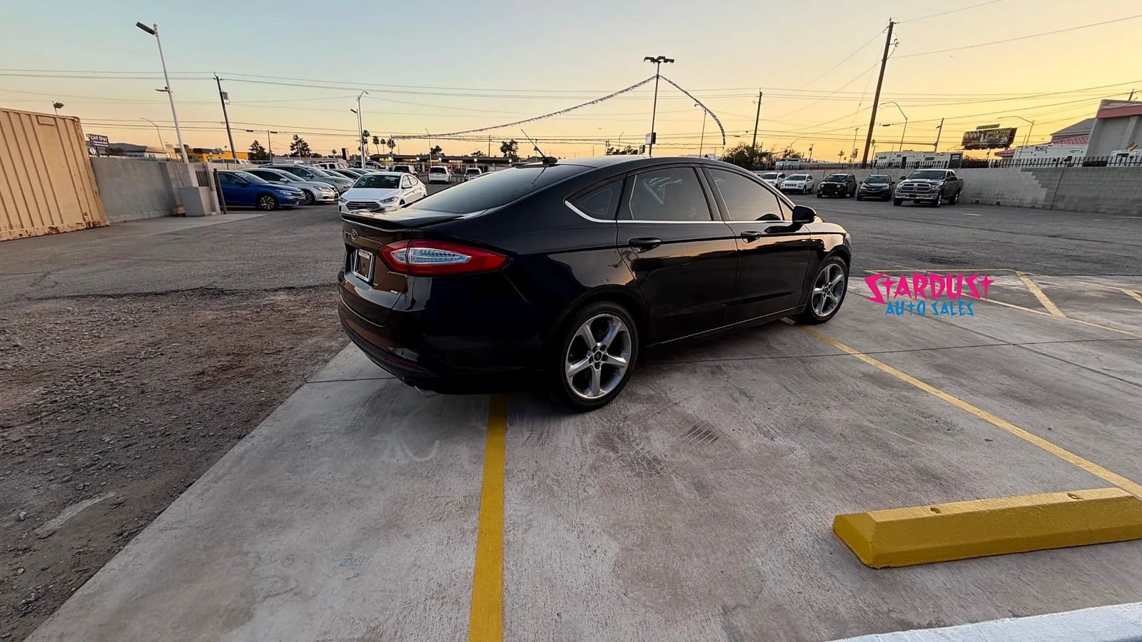 Used 2015 Ford Fusion SE w/ Equipment Group 201A FWD image 7