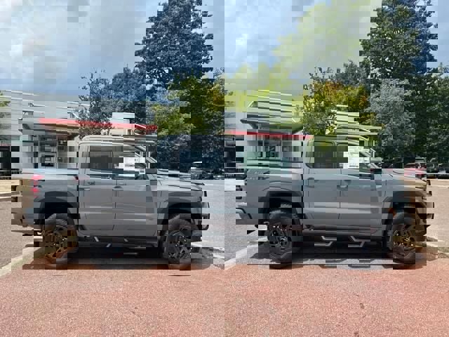 New 2025 Nissan Frontier PRO-4X