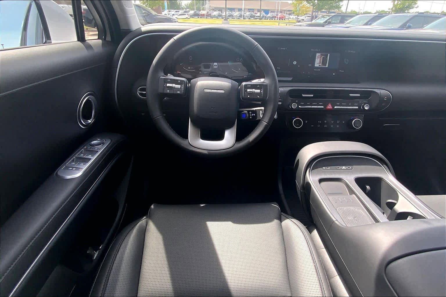 Certified 2026 Hyundai Palisade SEL FWD image 6