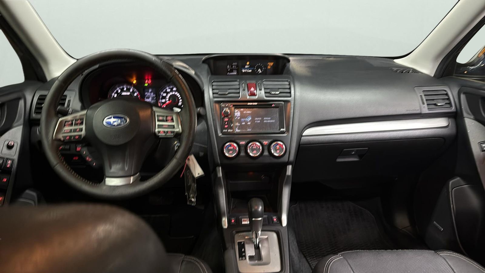 Used 2014 Subaru Forester 2.0XT Touring w/ Popular Package #2 image 22