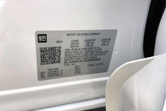 Certified 2025 Buick Encore GX Avenir w/ Avenir Technology Package image 33