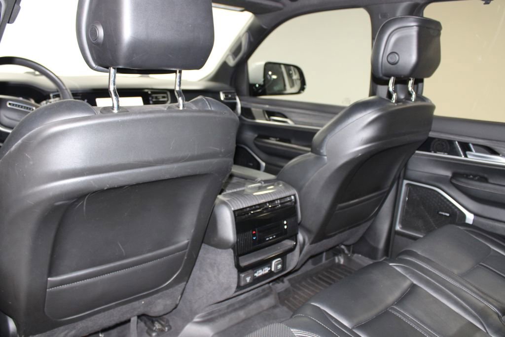 Used 2022 Jeep Wagoneer Series II image 28