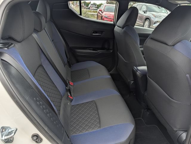 Used 2021 Toyota C-HR XLE FWD image 28