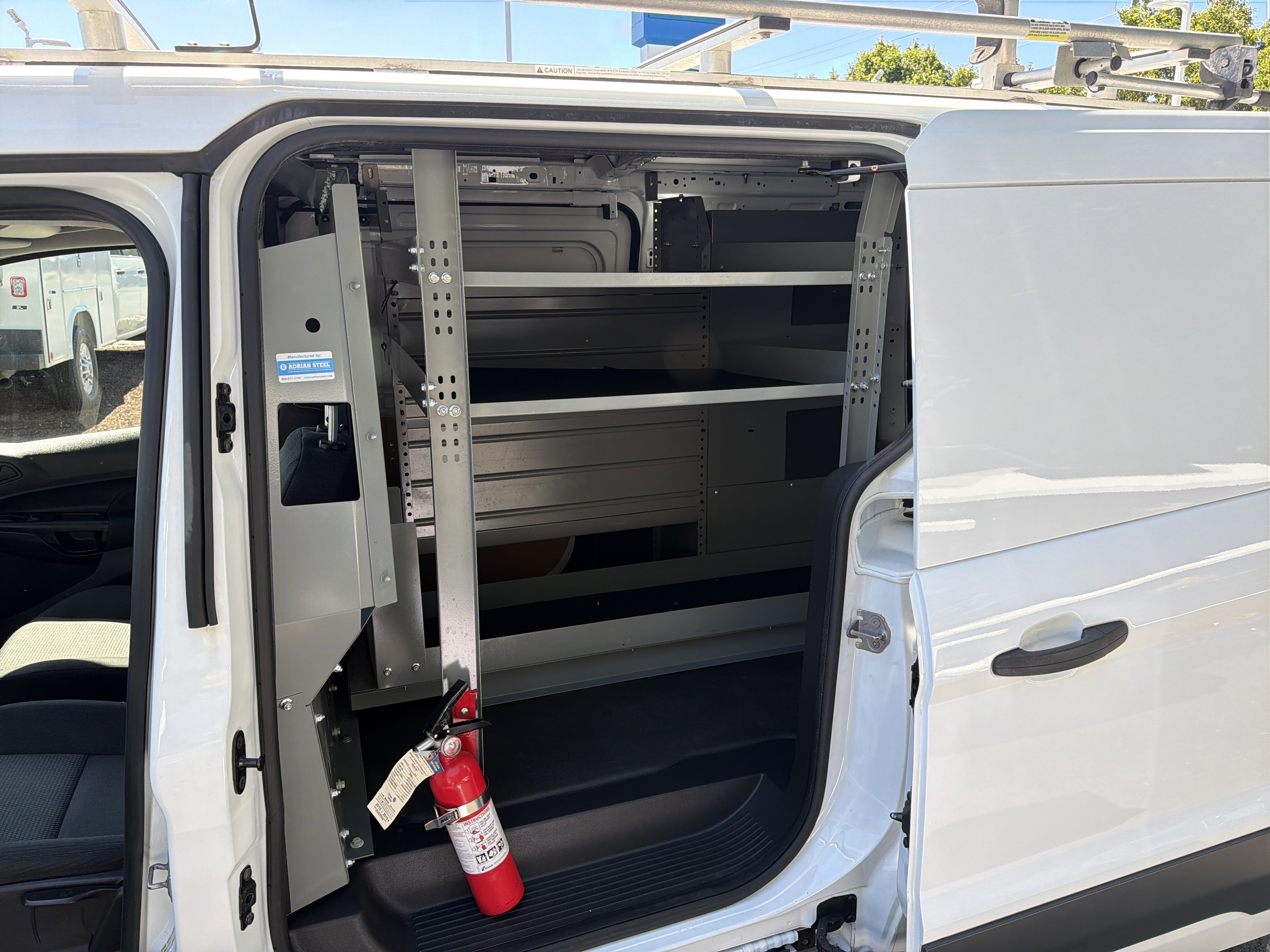 Used 2018 Ford Transit Connect XL FWD image 28