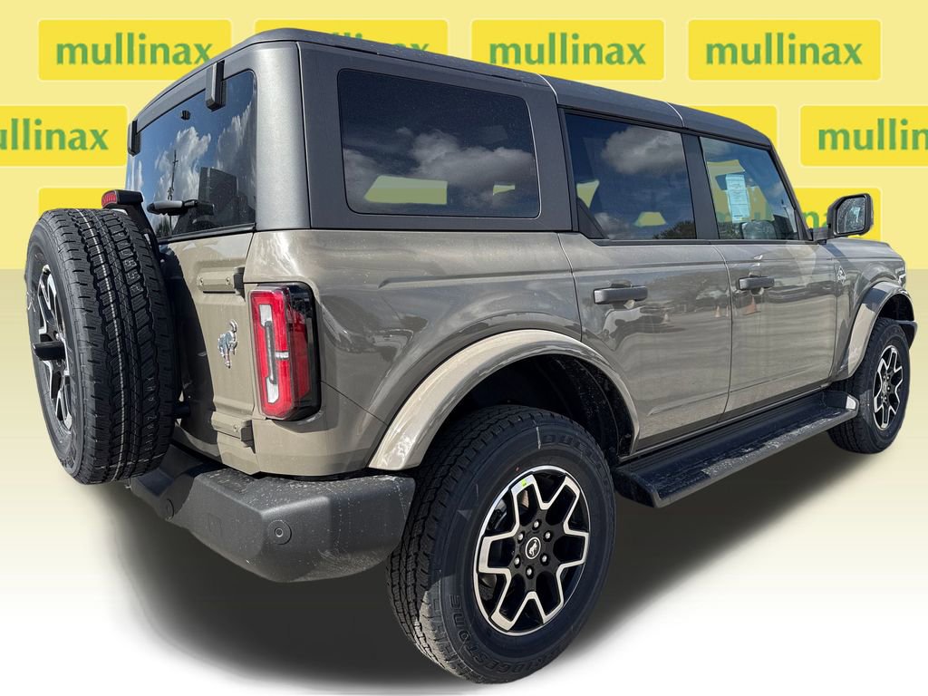 New 2026 Ford Bronco Outer Banks image 15