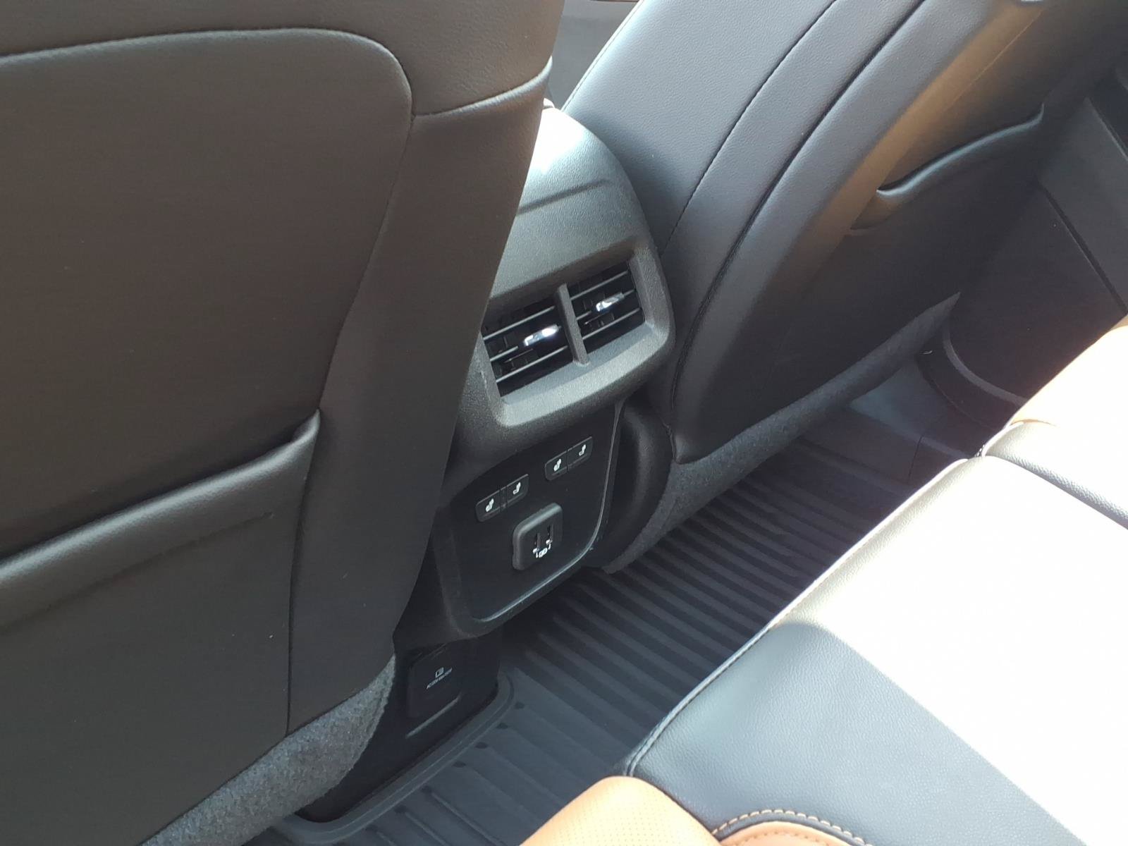 Used 2019 Chevrolet Equinox Premier AWD/4WD image 7