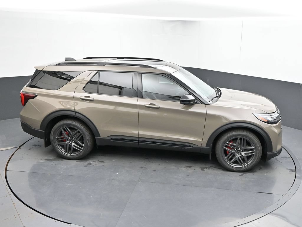 New 2026 Ford Explorer ST w/ Sun And Sound Package AWD/4WD image 38