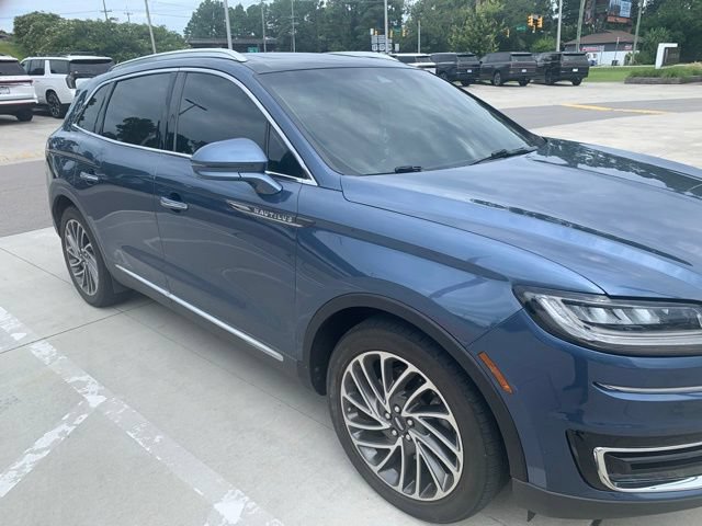 Used 2019 Lincoln Nautilus Reserve FWD image 3
