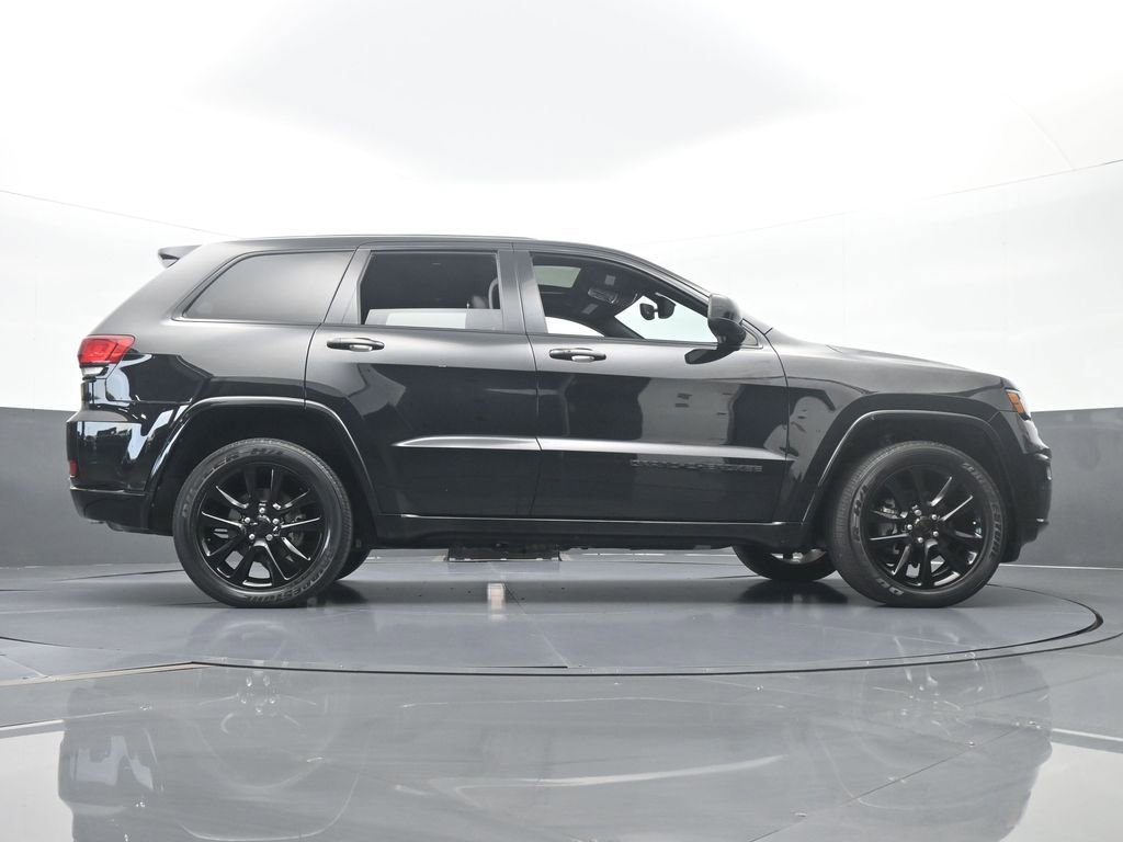Used 2020 Jeep Grand Cherokee Altitude image 62
