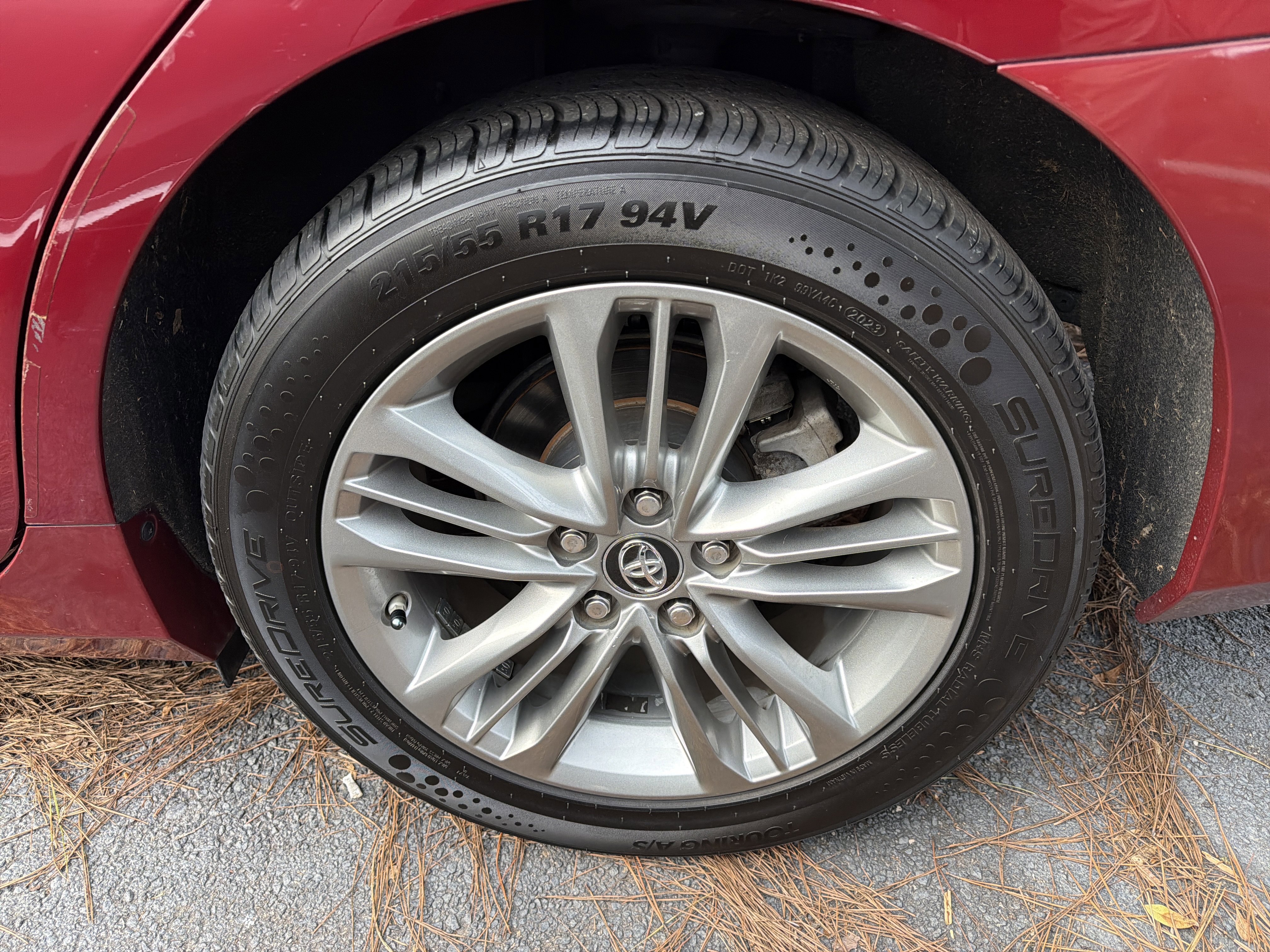 Used 2017 Toyota Camry SE image 29