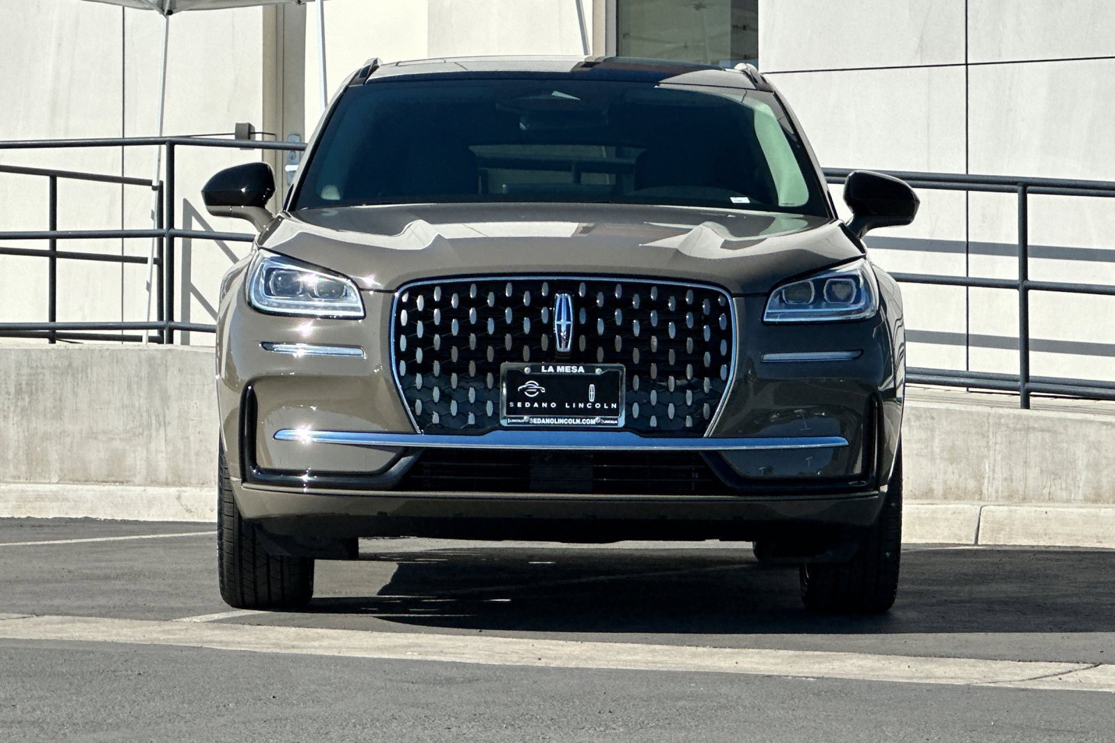 New 2025 Lincoln Corsair Grand Touring image 8