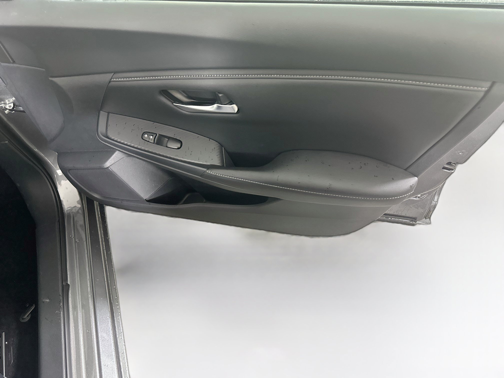 Used 2023 Nissan Sentra S FWD image 29