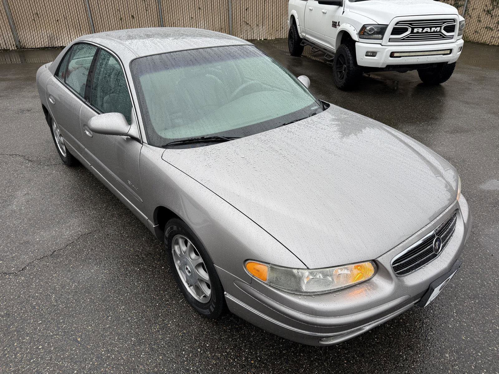 Used 1999 Buick Regal LS w/ Gran Touring Pkg image 5