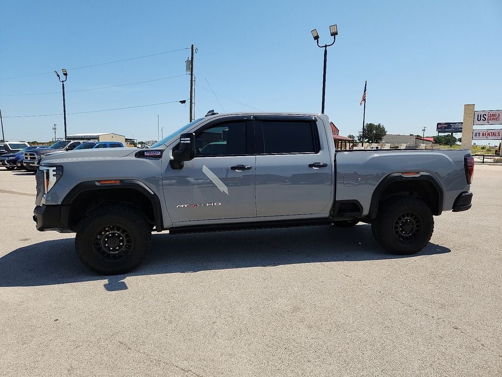 Used 2024 GMC Sierra 2500 AT4X w/ AT4X AEV Edition AWD/4WD image 2