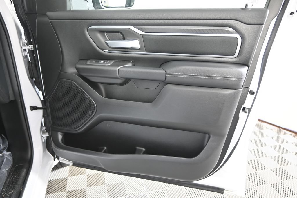 Used 2026 RAM 1500 Big Horn AWD/4WD image 13
