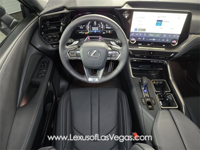 New 2025 Lexus TX 500h AWD image 12