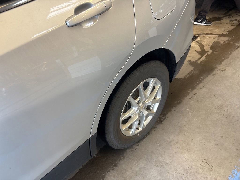 Used 2022 Chevrolet Equinox LT AWD/4WD image 5