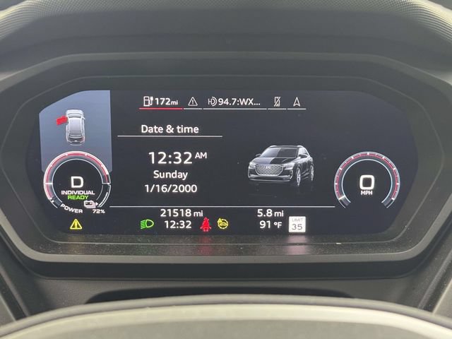 Used 2024 Audi Q4 e-tron Prestige AWD/4WD image 36