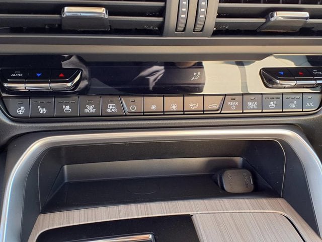 New 2026 MAZDA CX-90 Plug-In Hybrid w/ Preferred AWD/4WD image 11