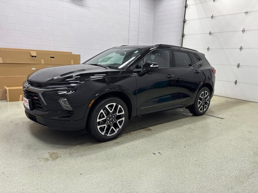 New 2026 Chevrolet Blazer RS w/ LPO, Floor Liner Package AWD/4WD image 8