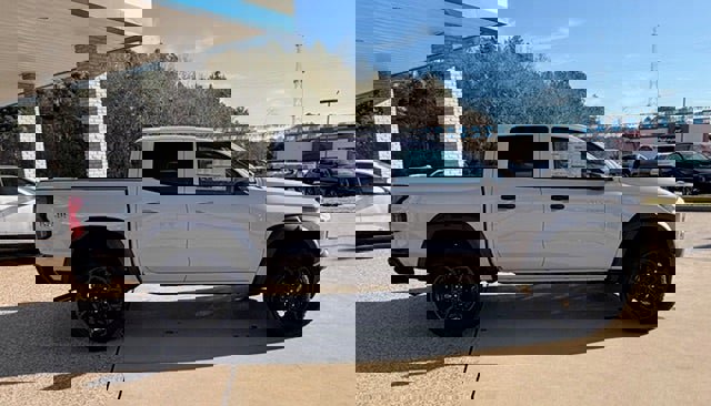 New 2026 Chevrolet Colorado Trail Boss image 2