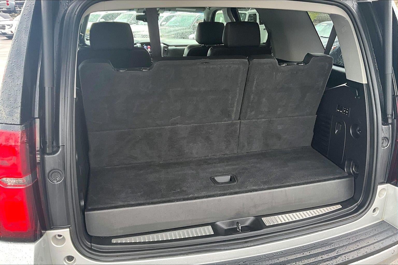 Used 2019 Chevrolet Tahoe Premier AWD/4WD image 4