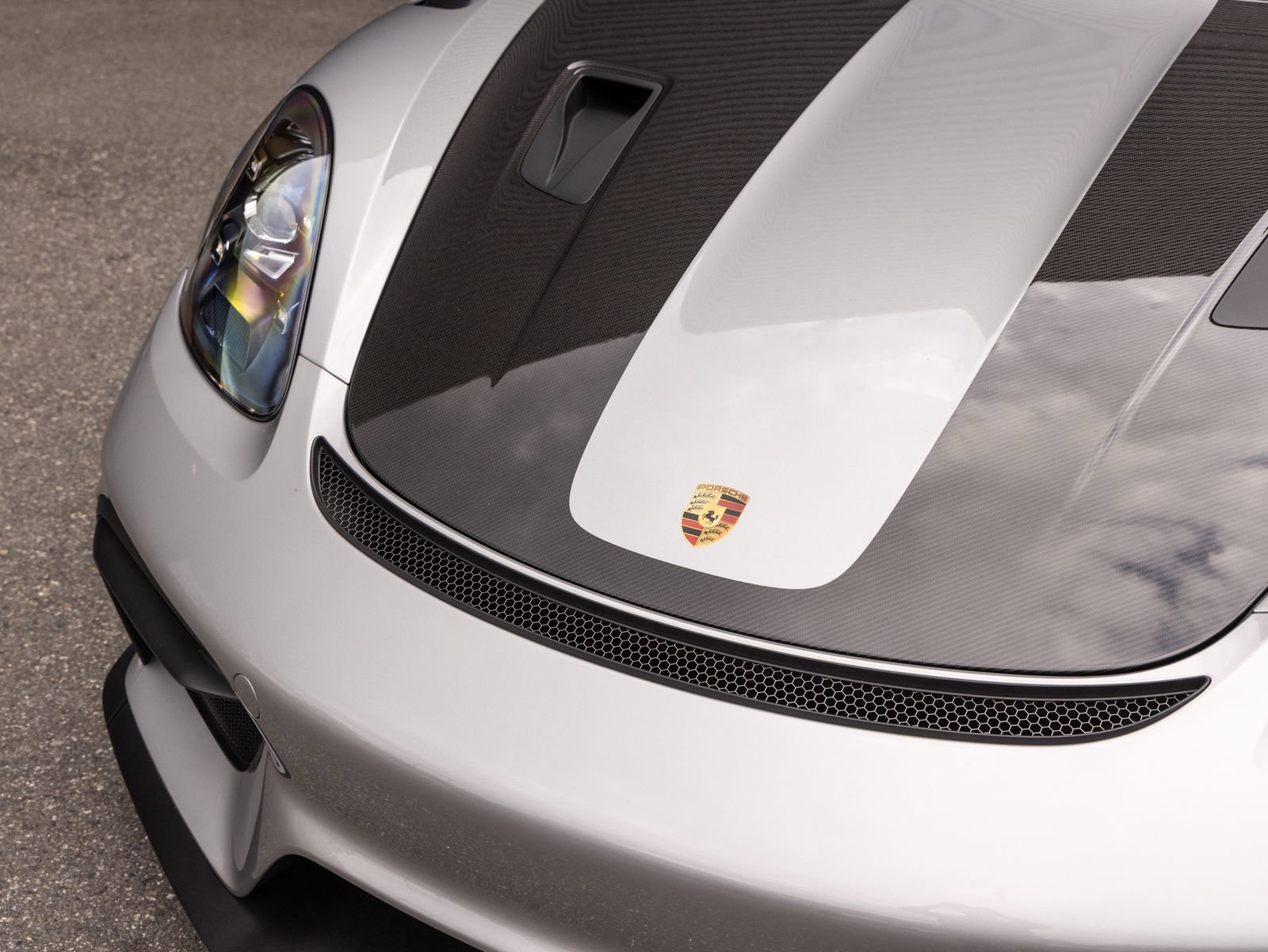 Certified 2025 Porsche 718 Boxster Spyder RS w/ Weissach Package image 11