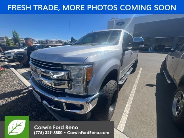 Used 2017 Ford F250 Lariat w/ Chrome Package AWD/4WD image 3