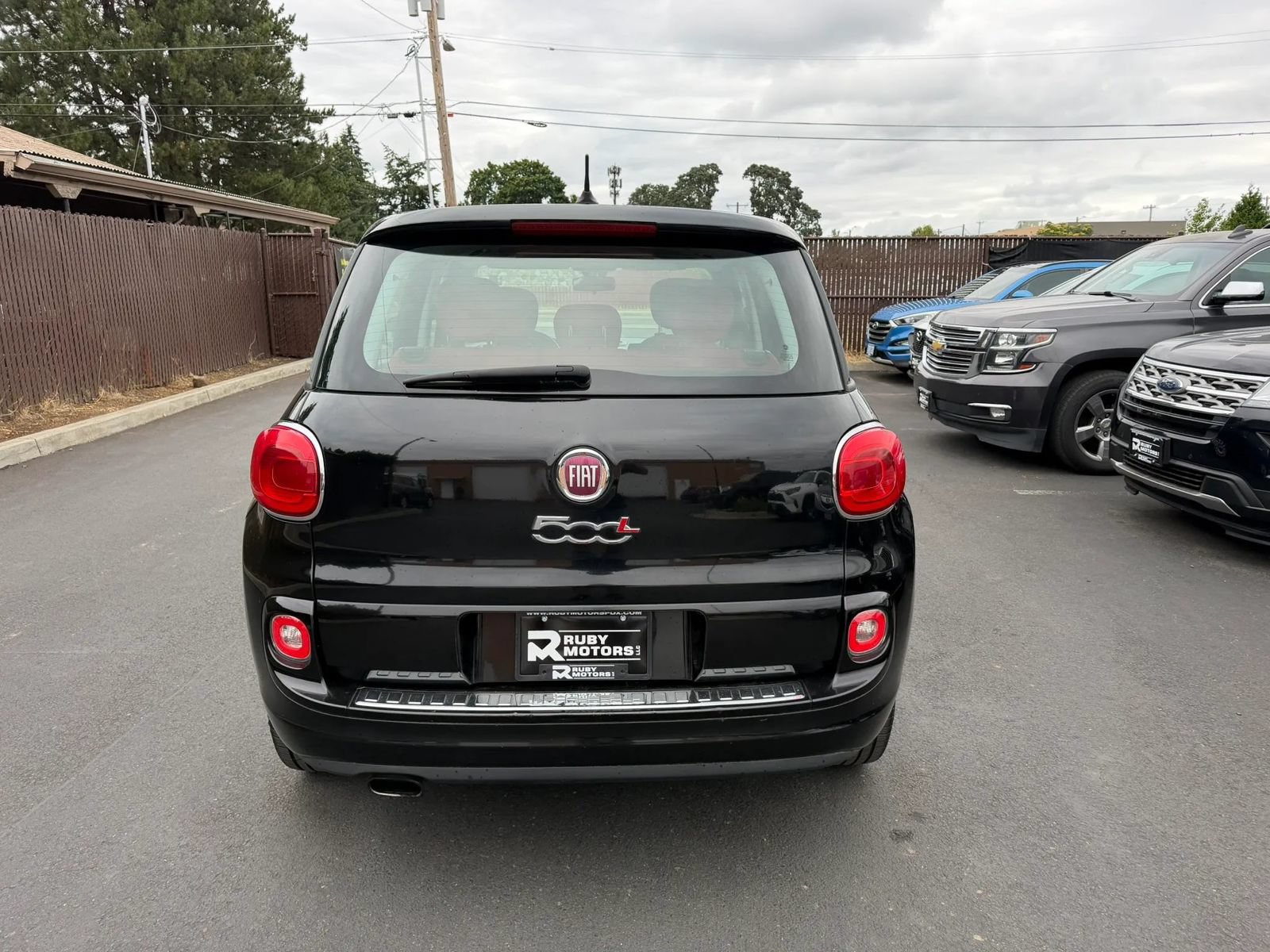Used 2014 FIAT 500L Pop FWD image 5