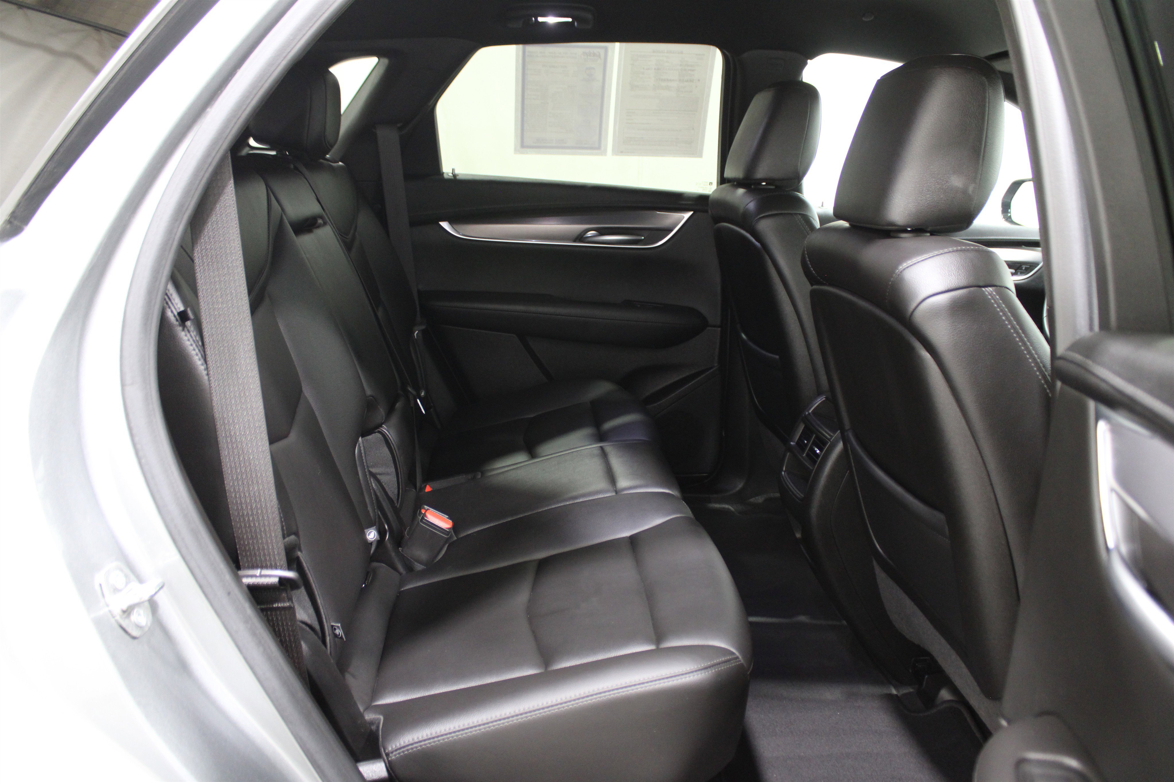 Certified 2024 Cadillac XT5 Luxury image 28