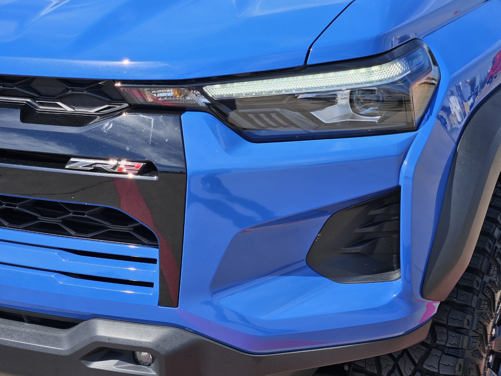 Certified 2026 Chevrolet Colorado ZR2 w/ Technology Package AWD/4WD image 11